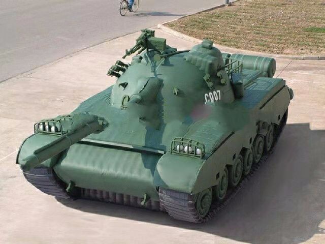 建阳军用充气坦克车
